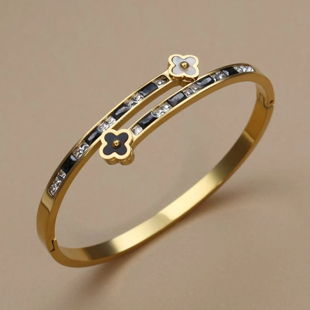 π XCB-001 Four-Leaf Clover Crystal Bangle β Luck Meets Luxury!