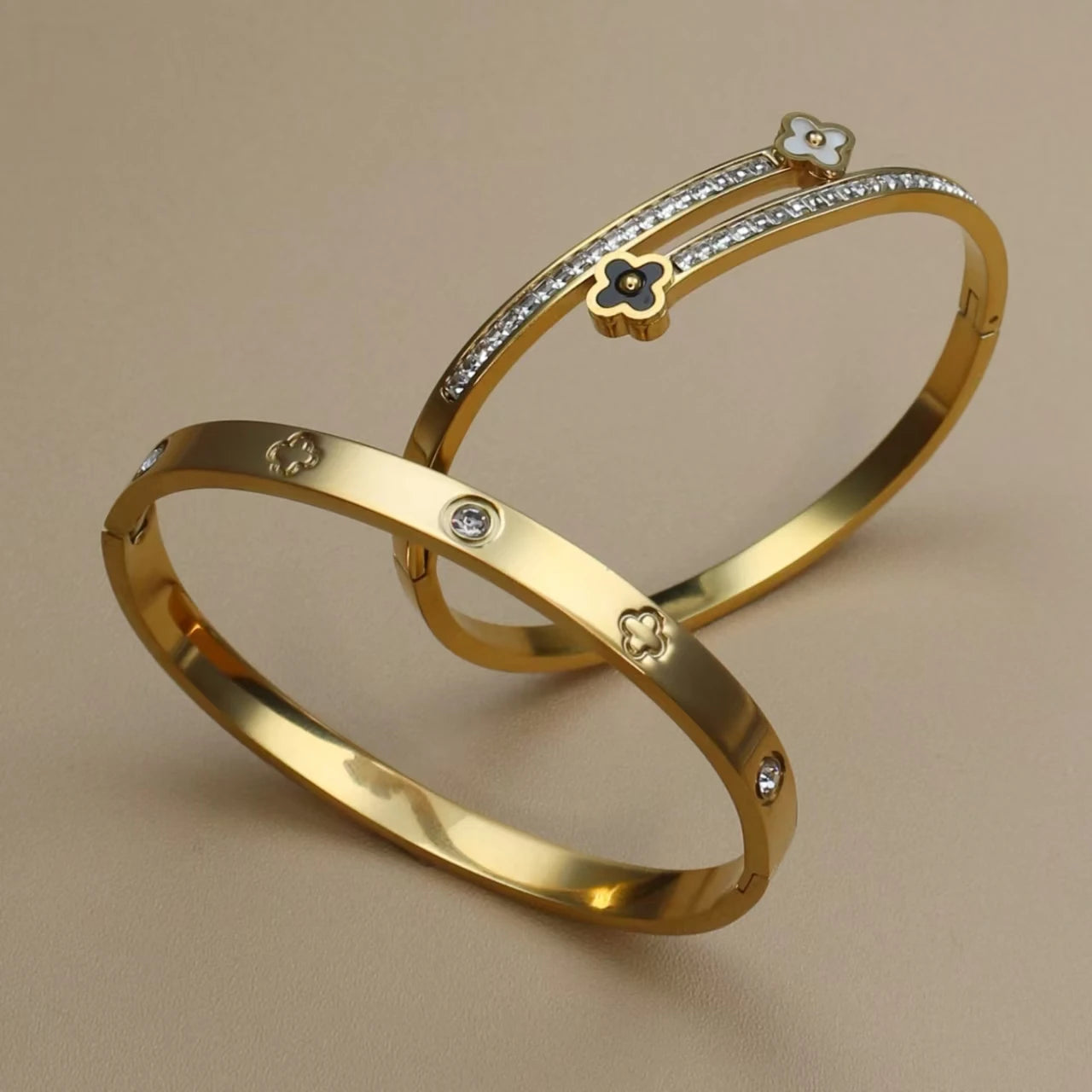 π XCB-001 Four-Leaf Clover Crystal Bangle β Luck Meets Luxury!