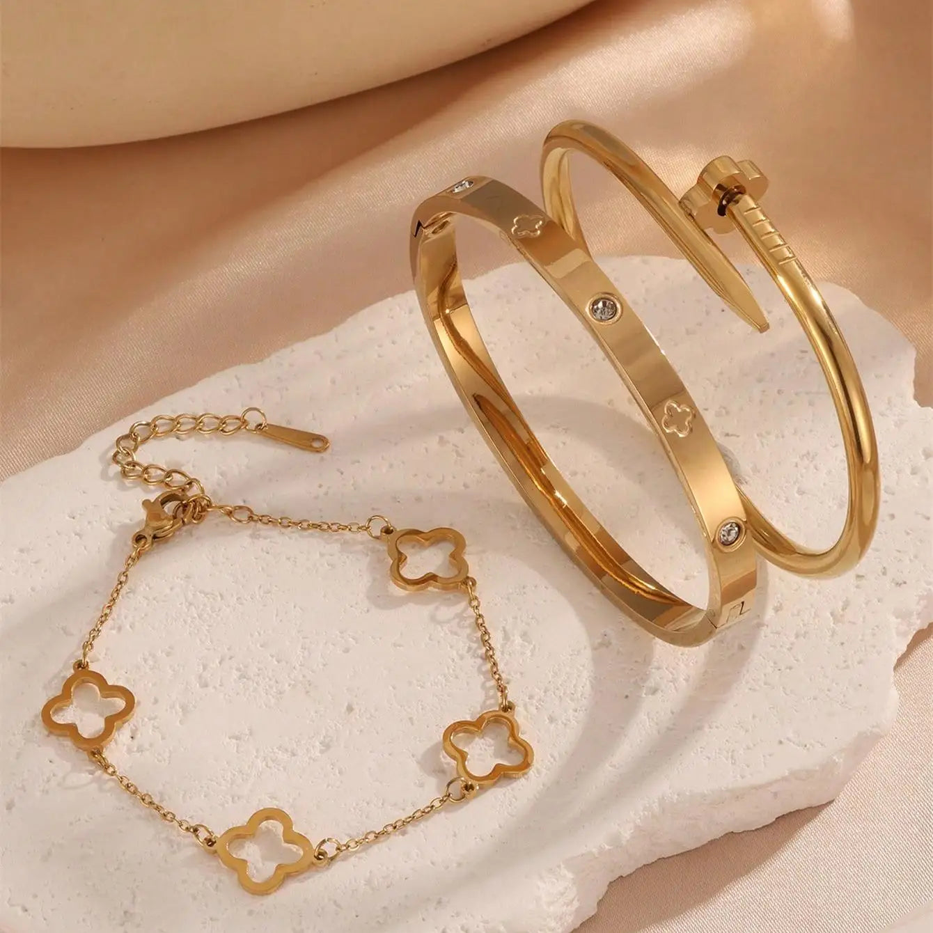 ๐ 3-Piece Lucky Clover Bracelet Set - Stainless Steel Charm Bracelets! ๐