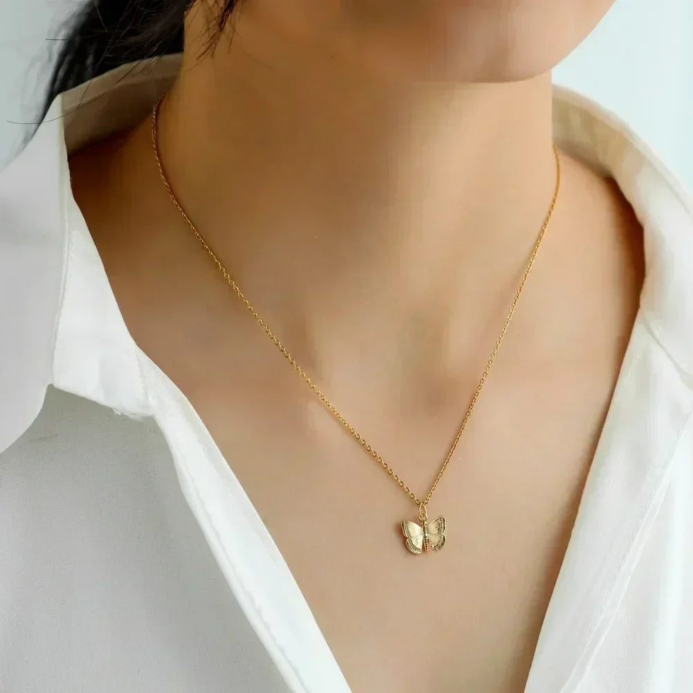 π 3-Piece Vintage Heart Necklace β Pearl & Gold Layered Chains for Women ππ§‘