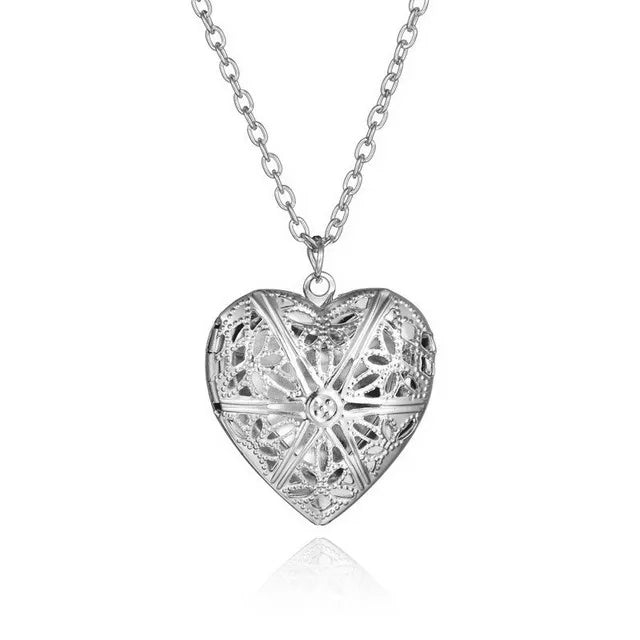 π Heart Photo Locket Necklace β Sweet Love Chain for Women π«π· Gift-Ready Charm