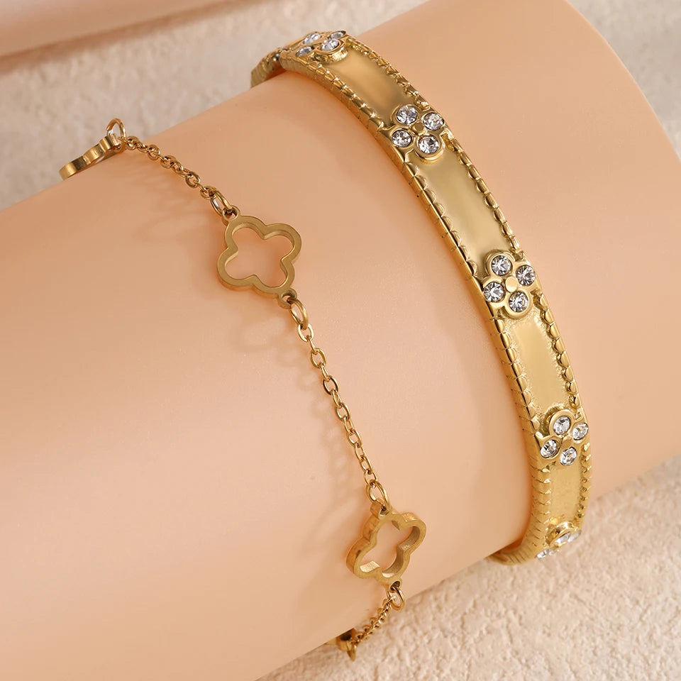๐ ZAKOL Four-Leaf Clover Bracelet โ Wear Your Luck in Style!