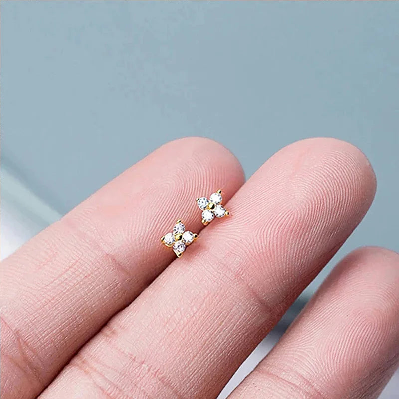 π Four-Leaf Clover Bracelet β 925 Silver & Sparkling CZ Charm! β¨
