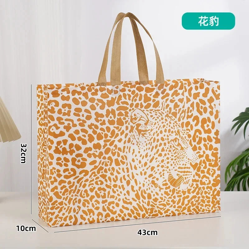 Customizable Eco-Friendly Non-Woven Fabric Shopping Bags 3D Handheld Clothing Footwear Apparel Logo Printable