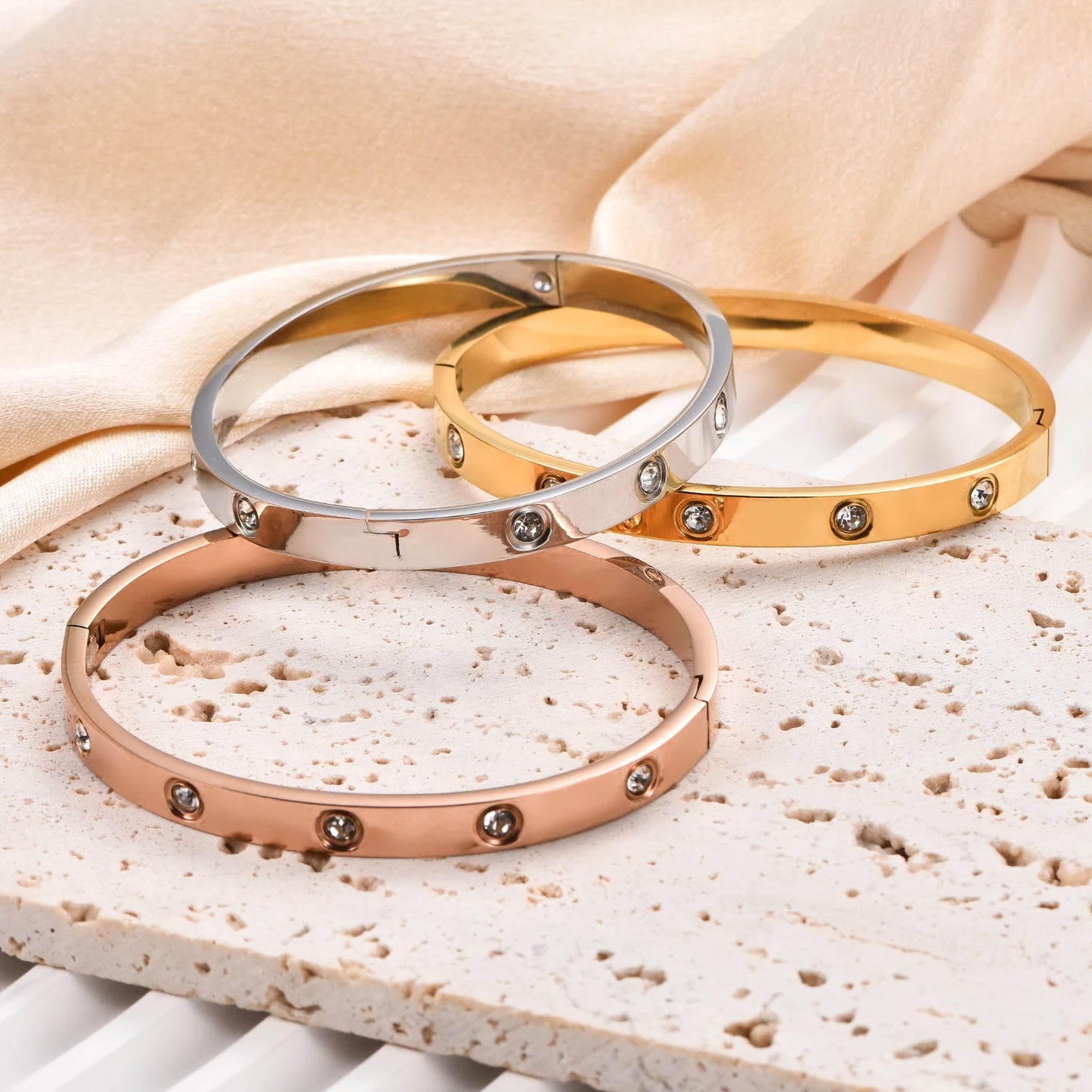 π 6mm Wide Zircon Bangle β Timeless Shine, Effortless Glam!