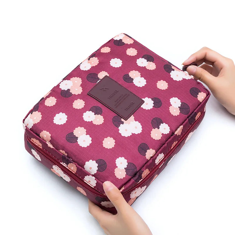 💄🎒 High-Capacity Waterproof Makeup Bag – Travel & Cosmetic Organizer for Women 🧴✨