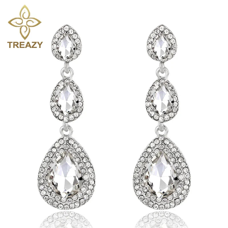 ✨ TREAZY Champagne Crystal Earrings – Effortless Glamour for Every Occasion!