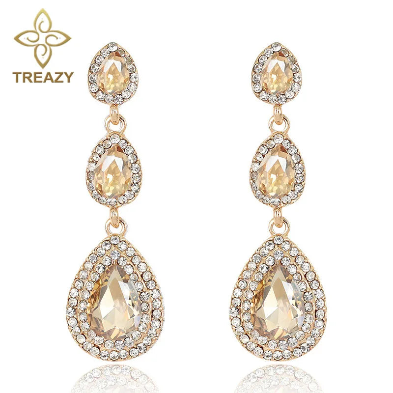 ✨ TREAZY Champagne Crystal Earrings – Effortless Glamour for Every Occasion!