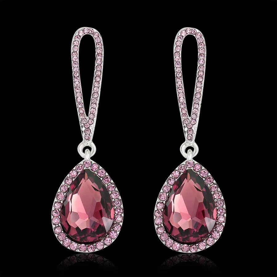 ✨ TREAZY Champagne Crystal Earrings – Effortless Glamour for Every Occasion!