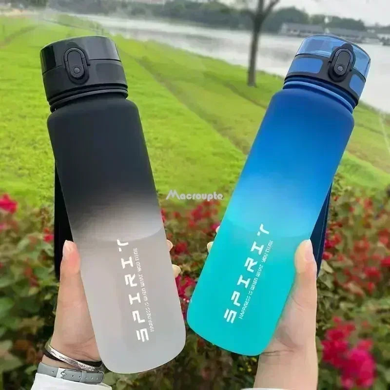 💧🎽 0.5 / 1L Sports Water Bottle – Trendy Colors & Perfect Hydration Capacity! 🏃‍♀️🌈