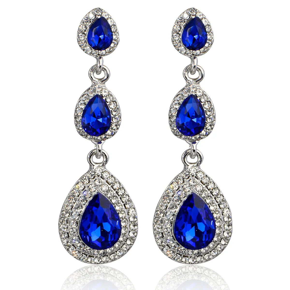 ✨ TREAZY Champagne Crystal Earrings – Effortless Glamour for Every Occasion!