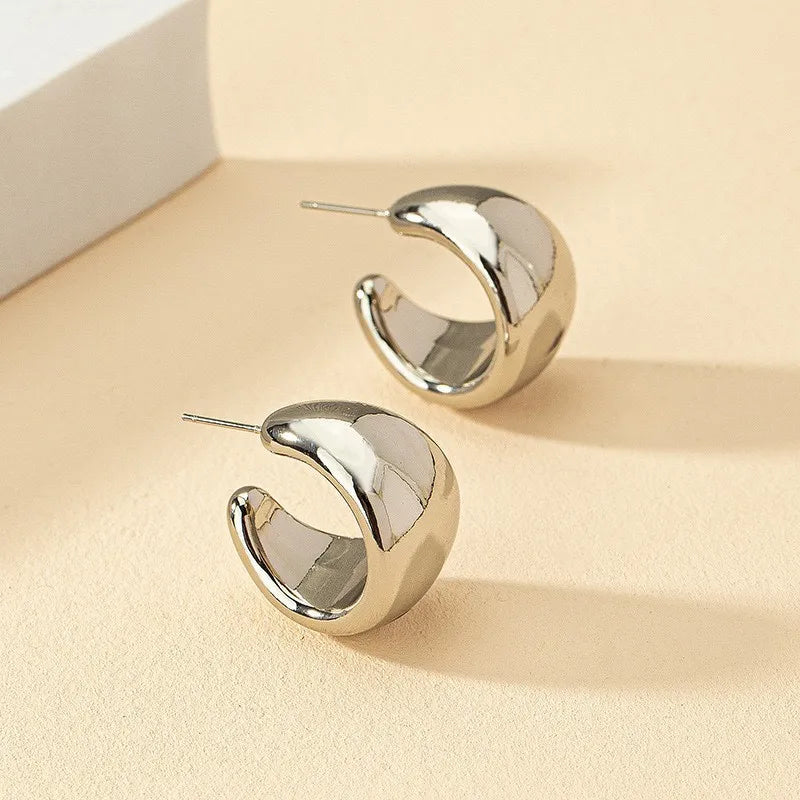 ✨ Bold & Timeless – Stainless Steel Chunky Hoop Earrings! ✨