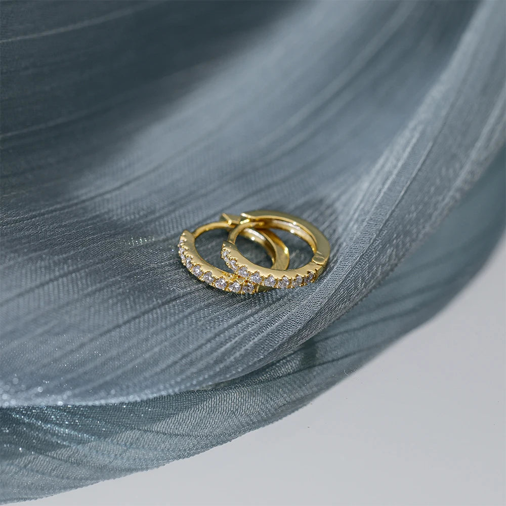✨ CANNER 925 Silver Hoop Earrings – Timeless Elegance with White Zircon! 💎
