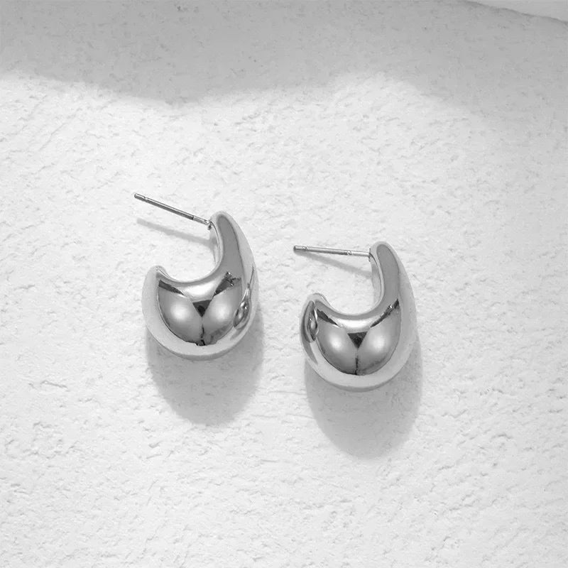 ✨ Bold & Timeless – Stainless Steel Chunky Hoop Earrings! ✨
