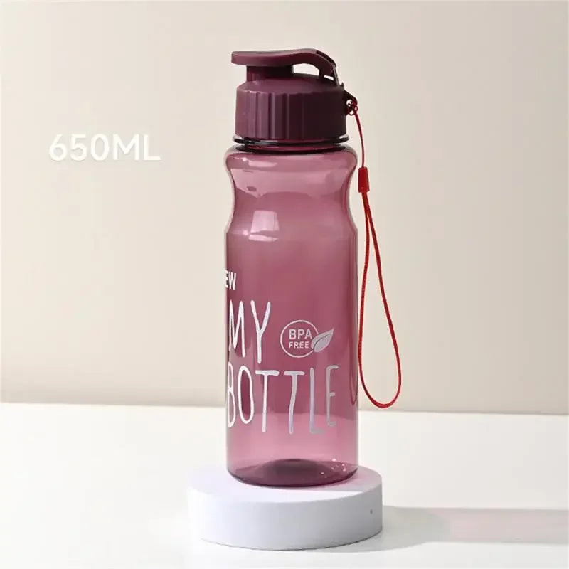 🎁💧 650ml Transparent Plastic Water Bottle – Perfect Gift for Athletes & Active Enthusiasts! 🏋️‍♂️✨