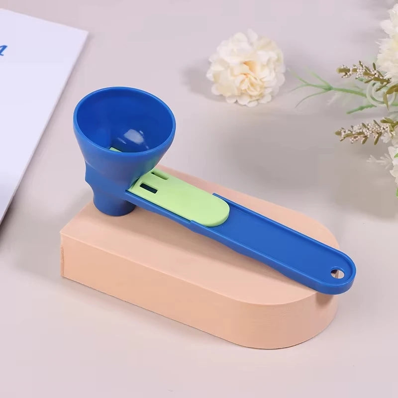 💪🥤 Durable PP Protein Powder Scoop | No-Mess Sliding Funnel for Milk, Shakes & Supplements | Versatile Kitchen Gadget 🍶✨