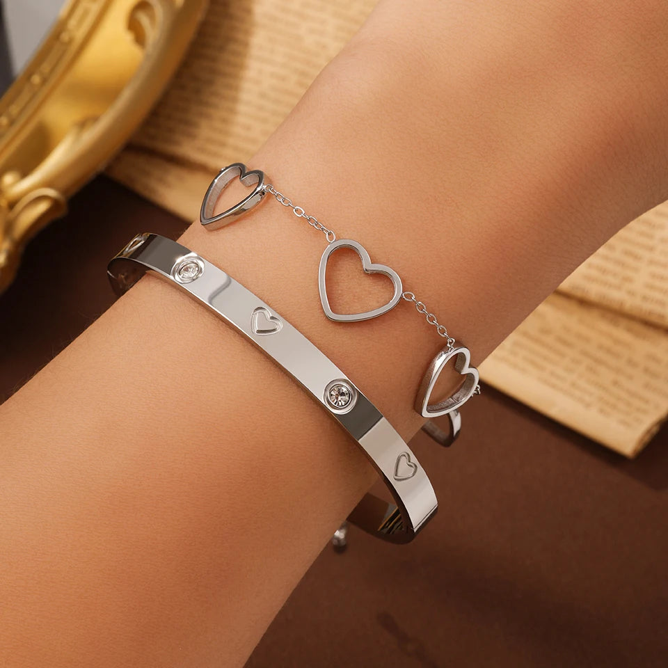 🍀 3-Piece Lucky Clover Bracelet Set - Stainless Steel Charm Bracelets! 🍀