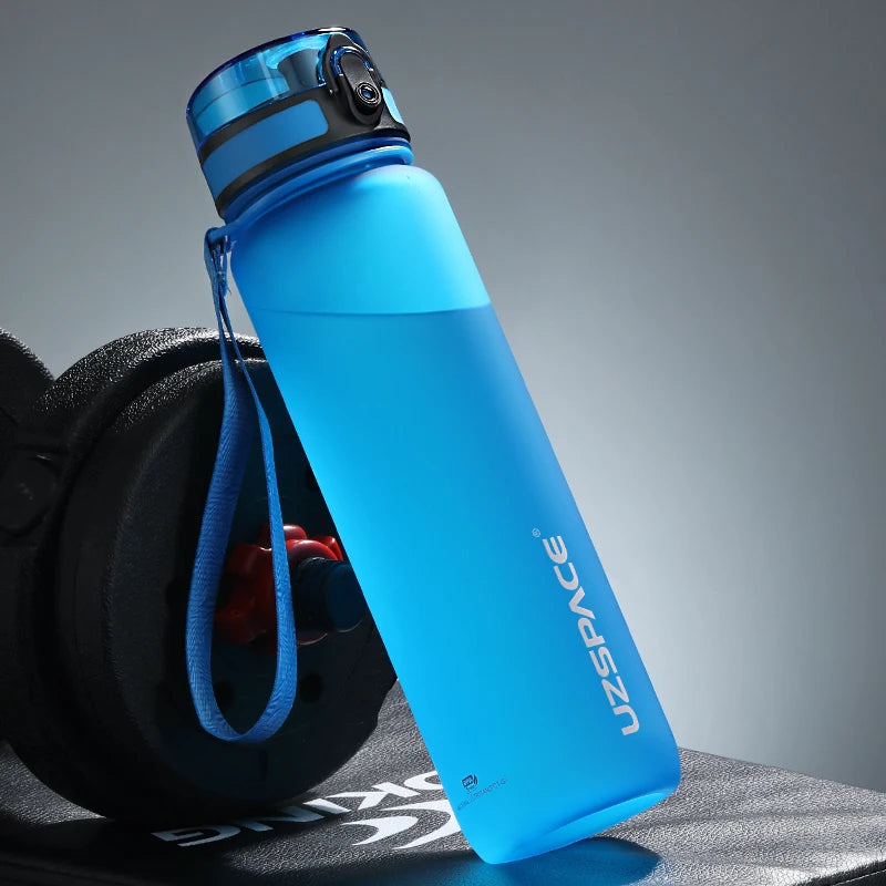 🏋️‍♂️💧 Sports Shaker Water Bottle 500/1000ml – Lightweight, Portable & Practical! 🎒✨